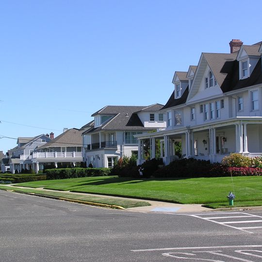 Allenhurst Residential Historic District