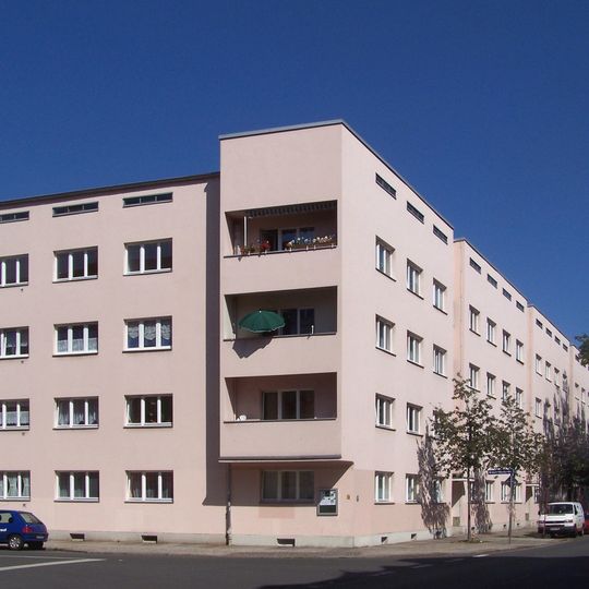 Rehefelder Straße 35–37c/Robert-Matzke-Straße 22–24/Wurzener Straße 11–15