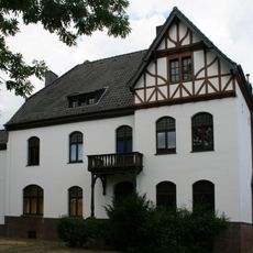 Berger Dorfstraße 55