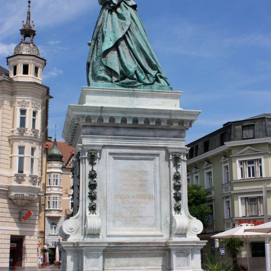Maria-Theresien-Denkmal