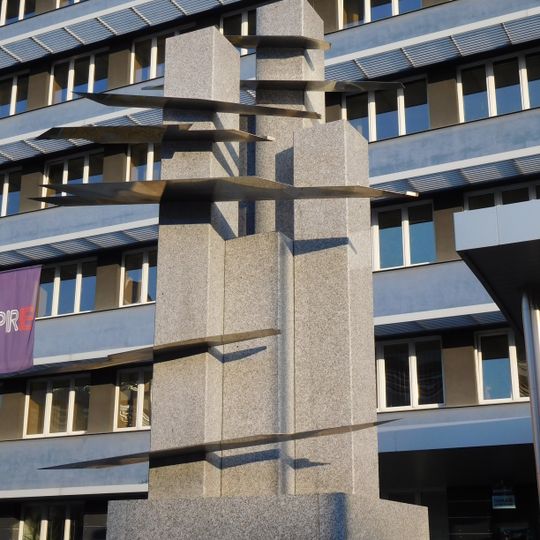 Sculpture "PREgate" in Na hroudě street