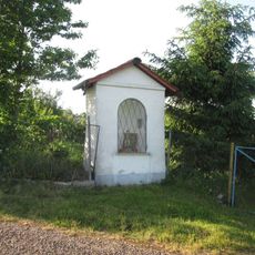 Kaplička v Chodském Újezdu u zahrad