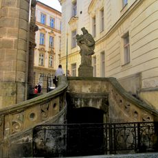 Socha svatého Jana Nepomuckého v Olomouci v Mahlerově ulici