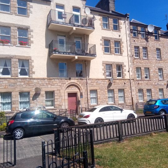 9 Piershill Square West, Piershill Housing Scheme, Edinburgh