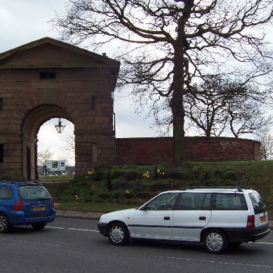 Arch Lodge And Flanking Wall