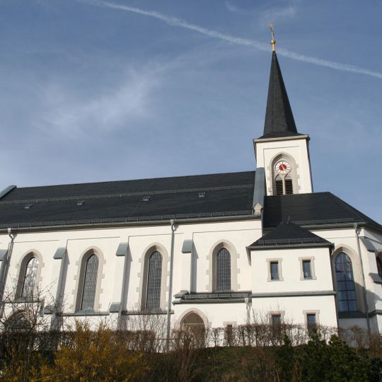 Katholische Pfarrkirche St. Josef