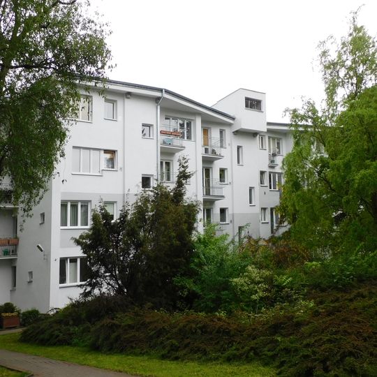 Blok przy ulicy Sanockiej 10a