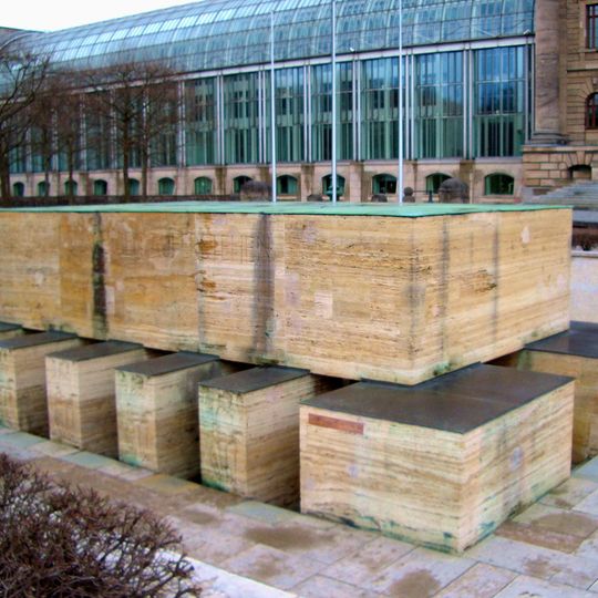 Kriegerdenkmal im Hofgarten