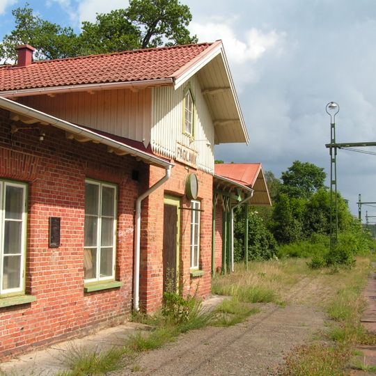 Fåglavik railway station