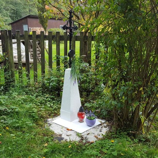 Křížek v Míšově - Huti