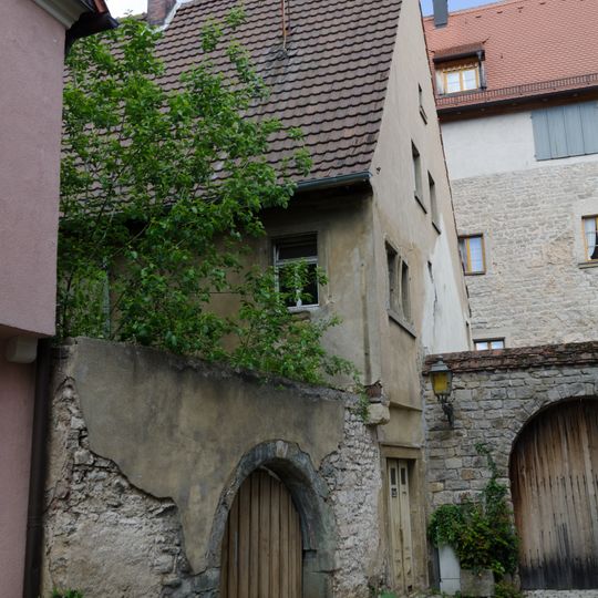 Pfarrgasse 12
