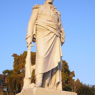 Statue de Valhubert, Avranches