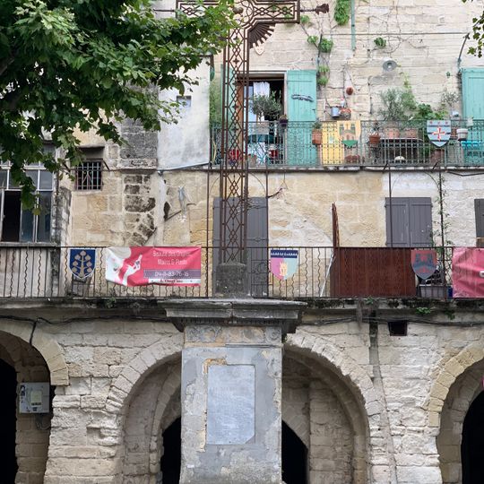 Croix de la place des Docteurs-Dax