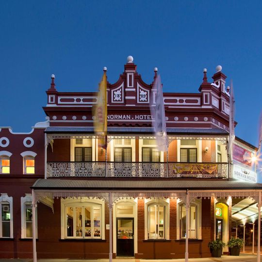 Norman Hotel