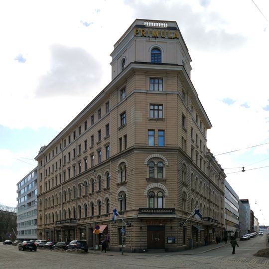 Laivurinkatu 10 - Pursimiehenkatu 2