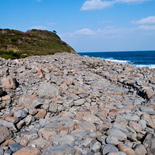 Ainoshima Stone Tumuli