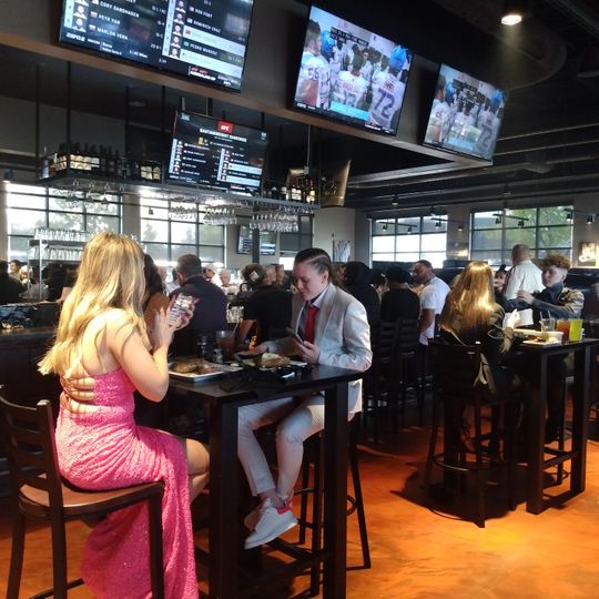 Black Rock Bar & Grill