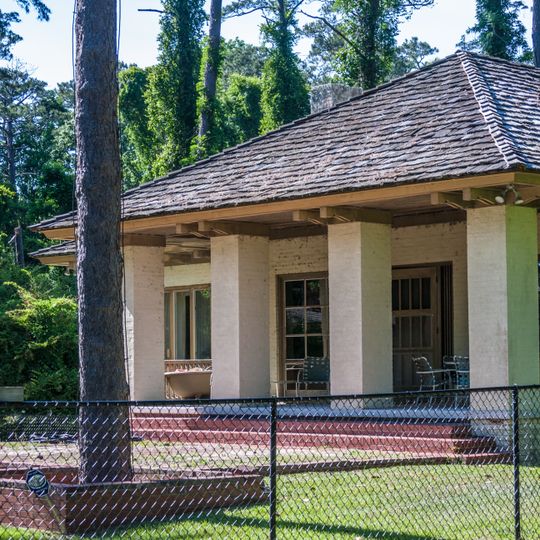 Dr. Earl S. Sloan House