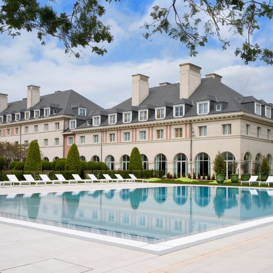 Dream Castle Hotel