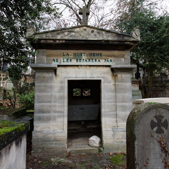 Grave of Tavernier de Joly