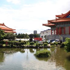 Guanghua Pond