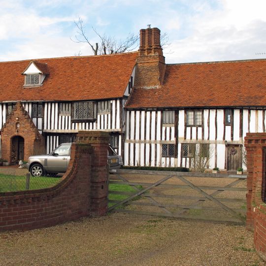 White House Farmhouse