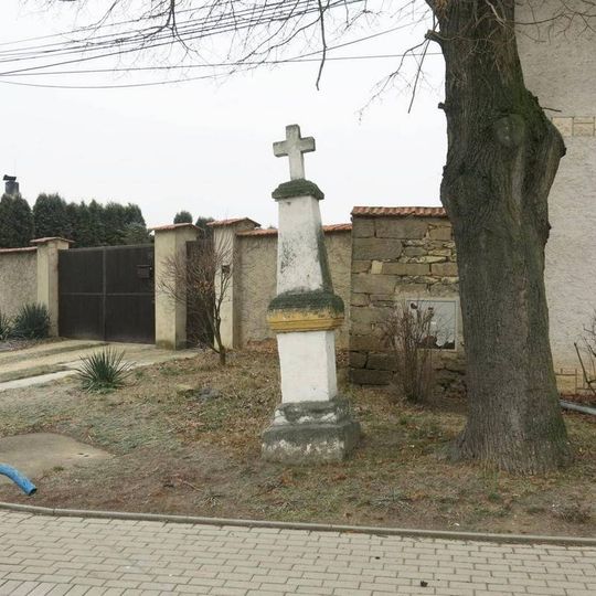 Kříž na rozcestí v Přestavlkách