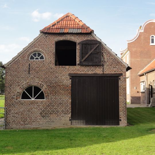 Voormalig bakhuis annex varkensstal