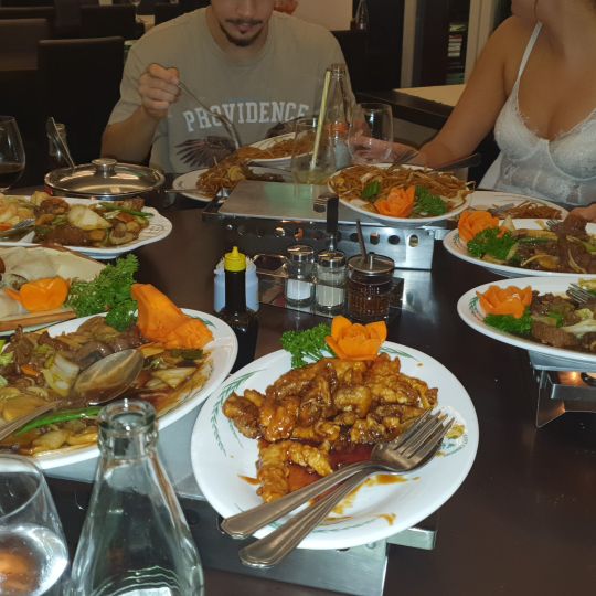 Feng Chengs