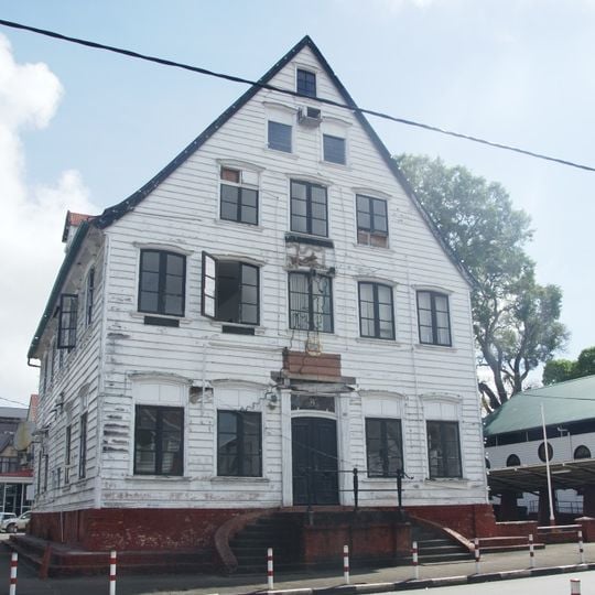 Wagenwegstraat 22, Paramaribo