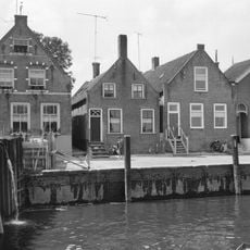 Westhavenzijde 8, Puttershoek