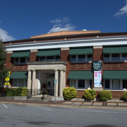 Hickory Municipal Building