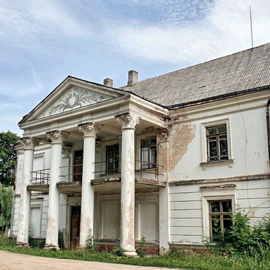 Vepriai Manor