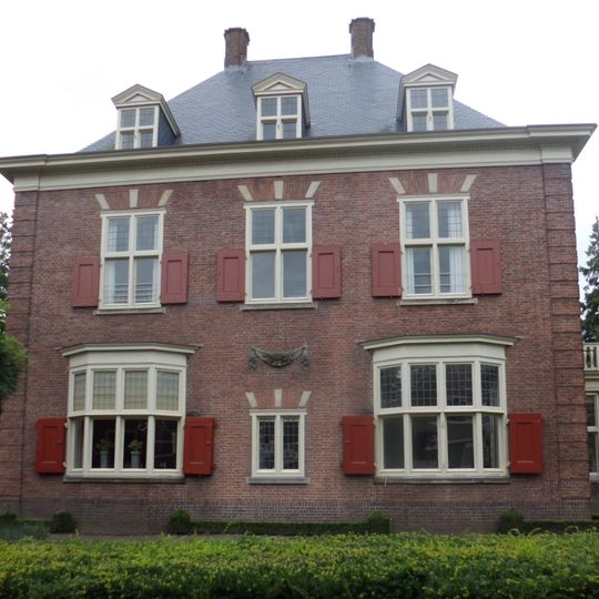 Villa Klein Groenensteyn in Um 1800-stijl