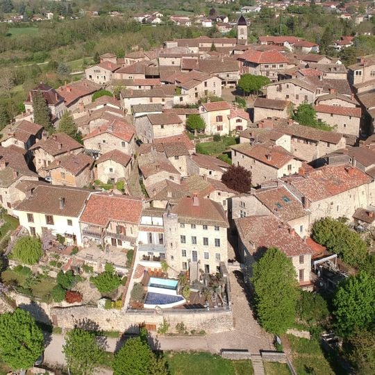 Pérouges