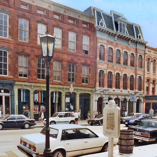 Strand Historic District