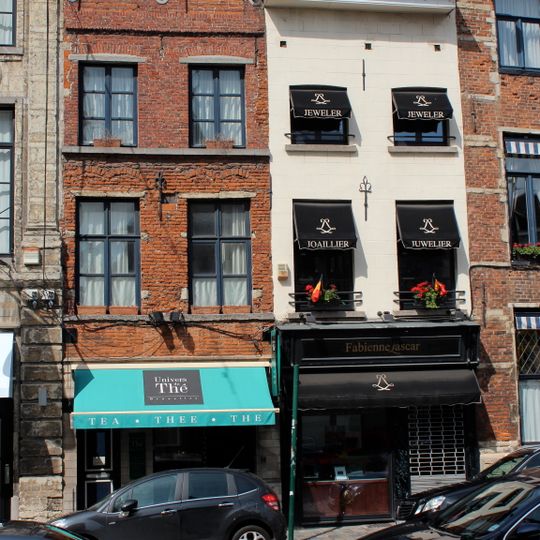 Ensemble de maisons traditionnelles