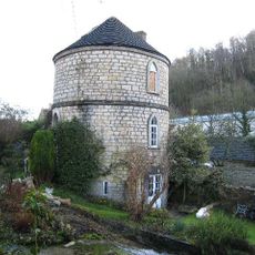 Canal Round House