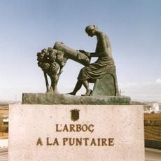 Monument to the Lacemaker of l'Arboç