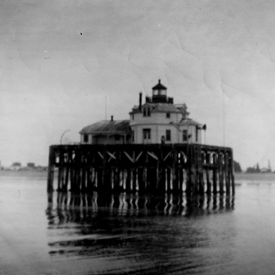 Semiahmoo Harbor Light
