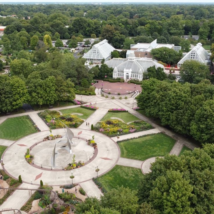 Franklin Park Konservatuvarı ve Botanik Bahçeleri