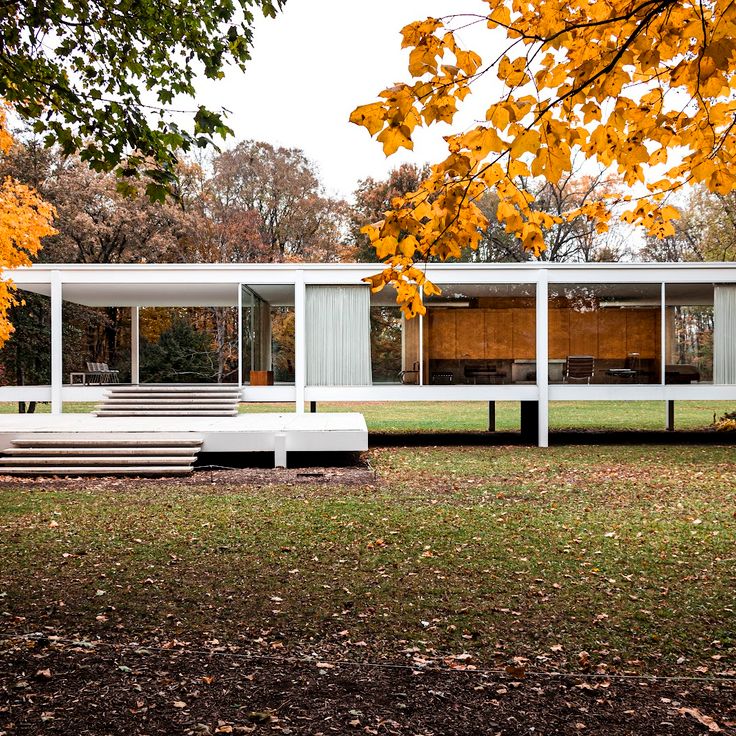 Farnsworth House