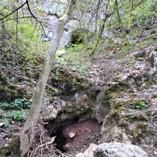 Bajóti Ördög Cave