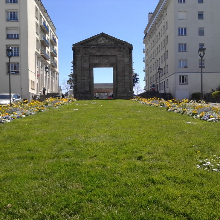 Square L'Herminier