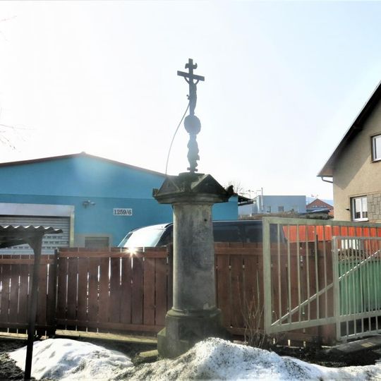 Kříž v Kociánově ulici v Rochlici