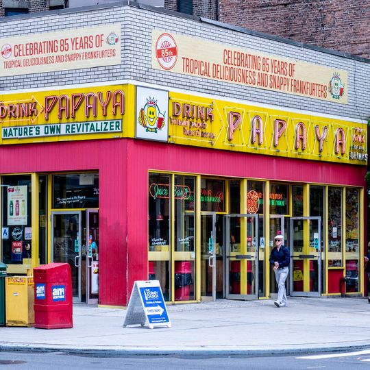 Papaya King