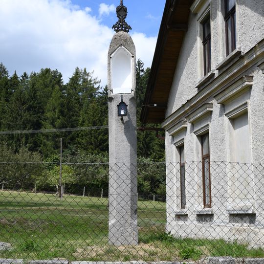 Column shrine in Ostaš