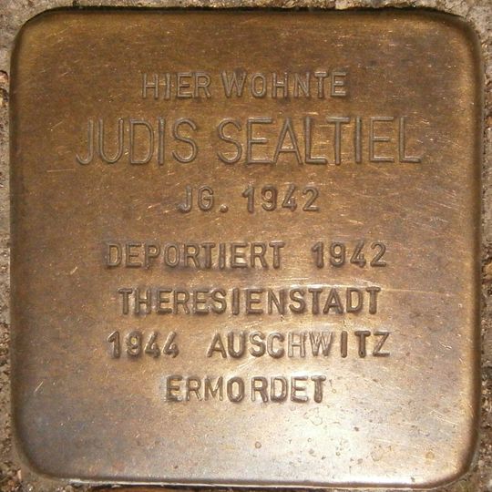 Stolperstein dedicated to Judis Sealtiel