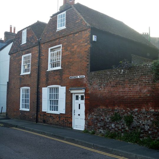 9 And 10, Worthgate Place