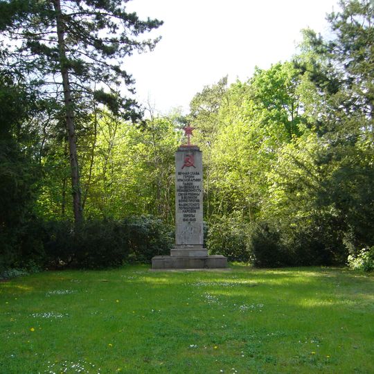 Sowjetischer Soldatenfriedhof in Kleinmachnow